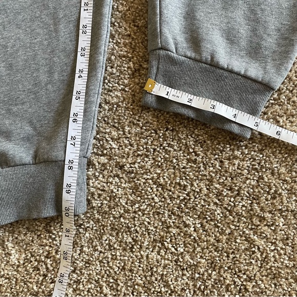 SKIMS Lounge Fleece Tapered Joggers Men’s Medium Heather Gray - Picture 10 of 12